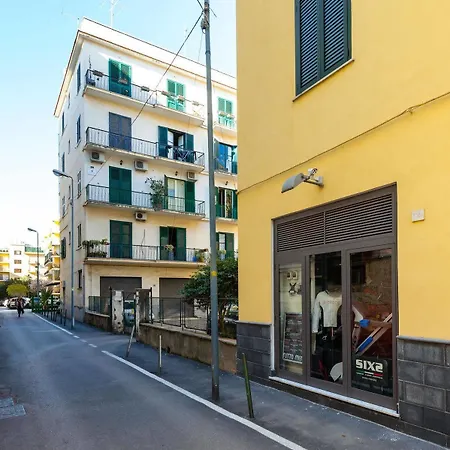 住宿加早餐酒店 吉亚克敏诺住宿加早餐旅馆 3*